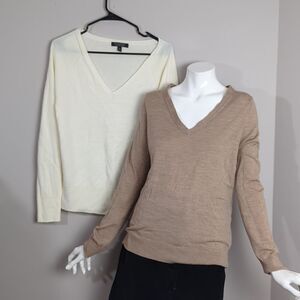 Banana Republic merino wool v-neck sweater bundle